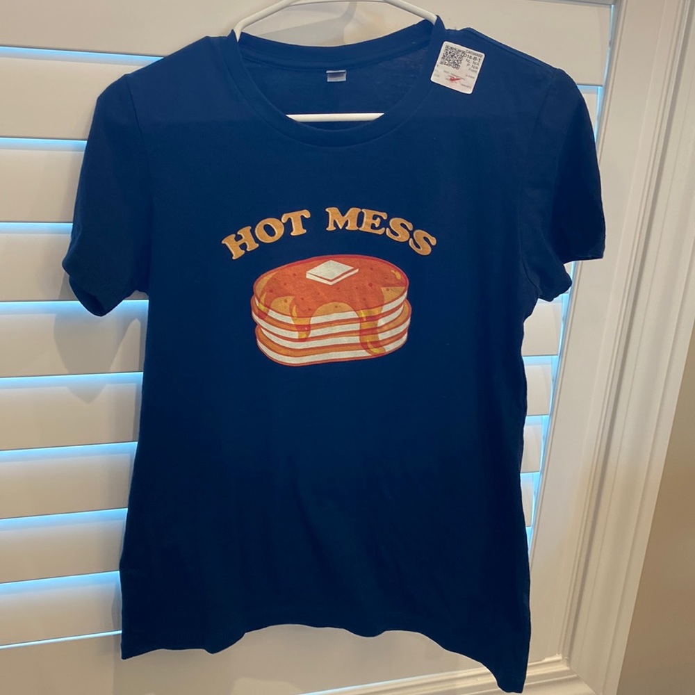 NEXT LEVEL APPAREL “HOT MESS” JUNIORS TEE SIZE MEDIUM